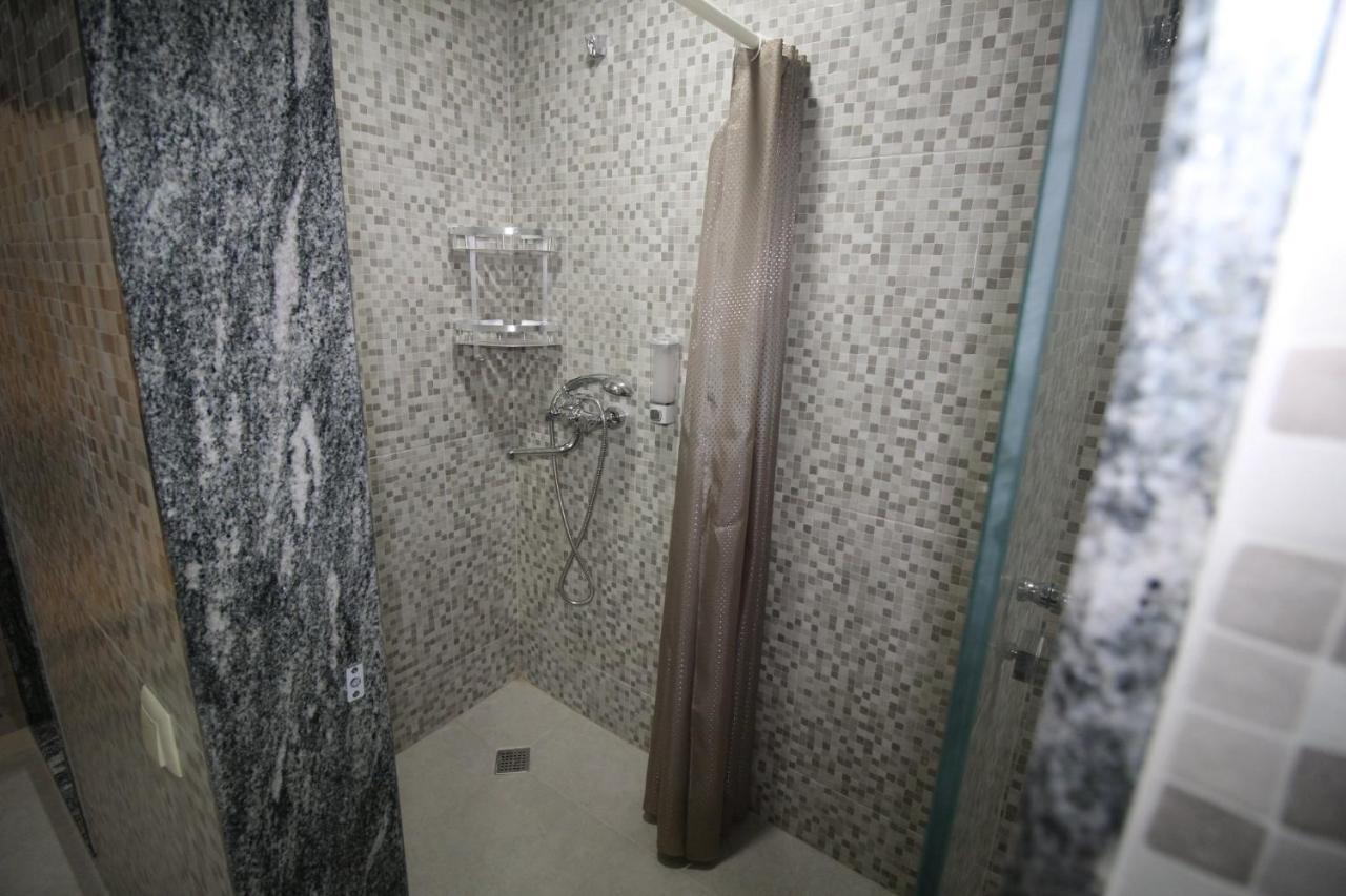 Hostel Jeal Batumi Eksteriør bilde